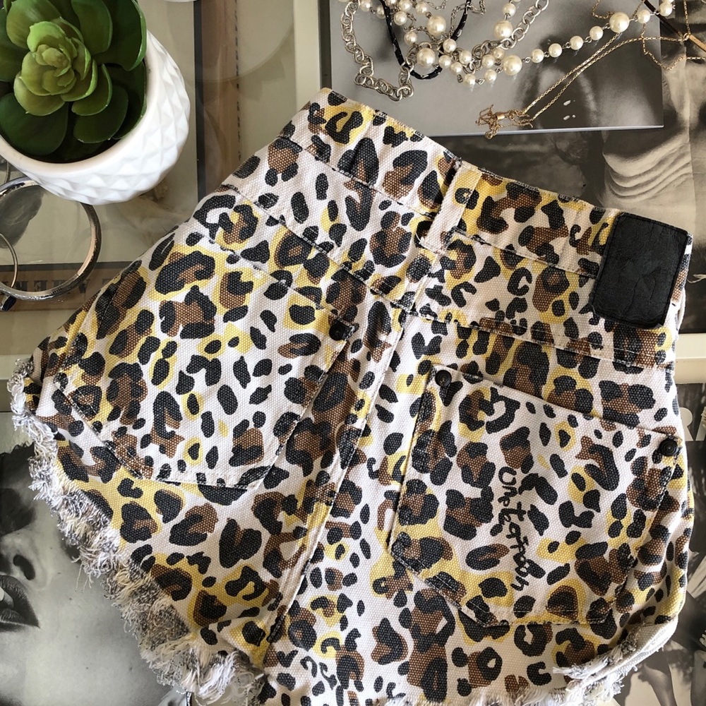 One Teaspoon Leopard Bandits Denim Cutoff Shorts - Picture 7 of 8